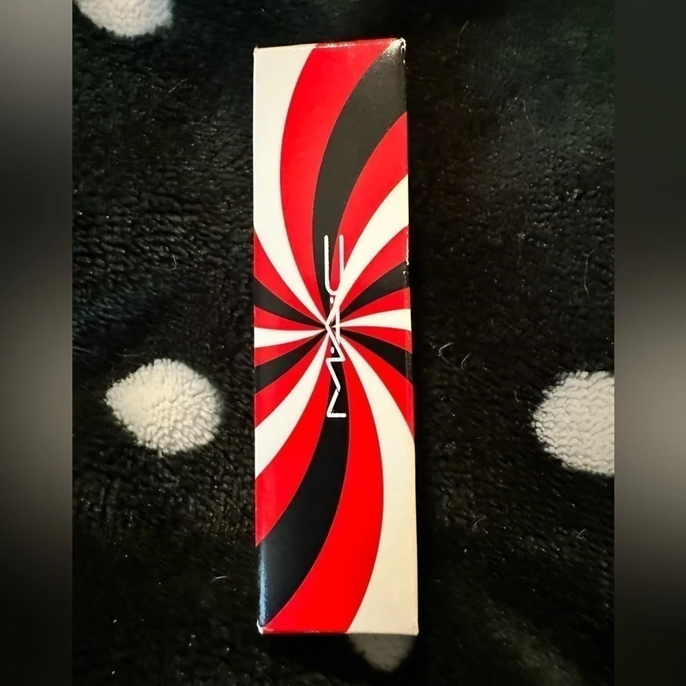 MAC-Hypnotizing Holiday Lipstick-Wild Card
